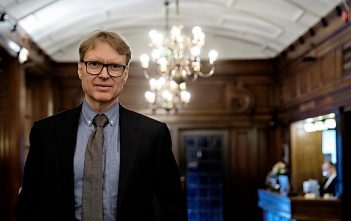 Vant anbudssak mot staten med vår hjelp