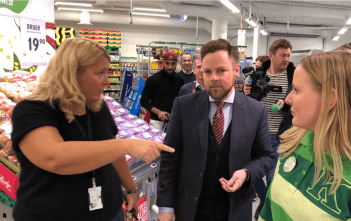 Regjeringen med 39 tiltak for vekst i handelsnæringen