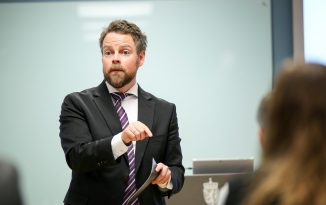 Næringsministeren blogger: – Skal gjøre det lettere for bedriftene