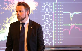Røe Isaksen: – Forenklingsjobben i rute, når 10 milliarder innen 2021